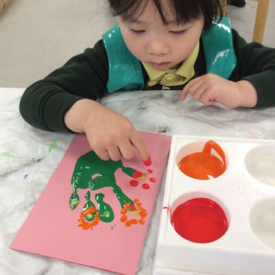 Creating our cards for Mother's Day 