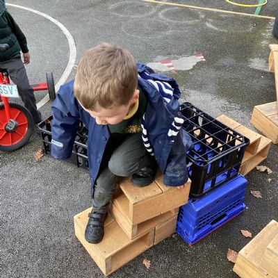 Let's build and balance 