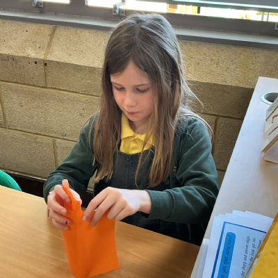 Art - Sculpture and 3D Paper Play